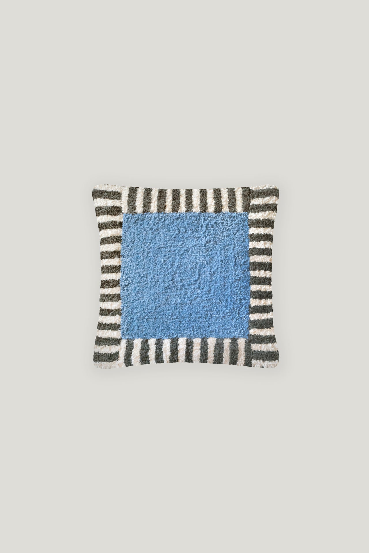 Cushion 024