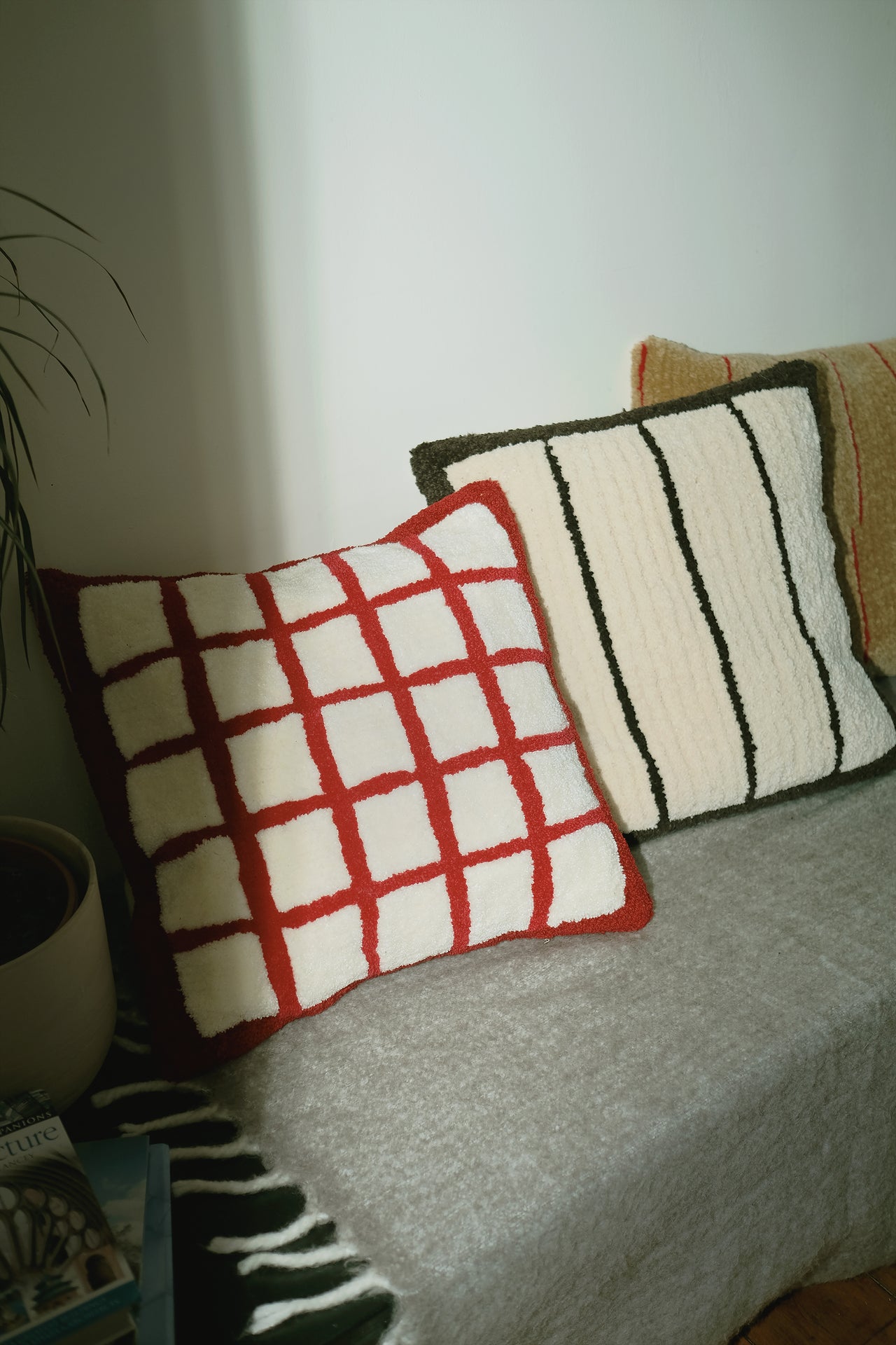 Cushion 003