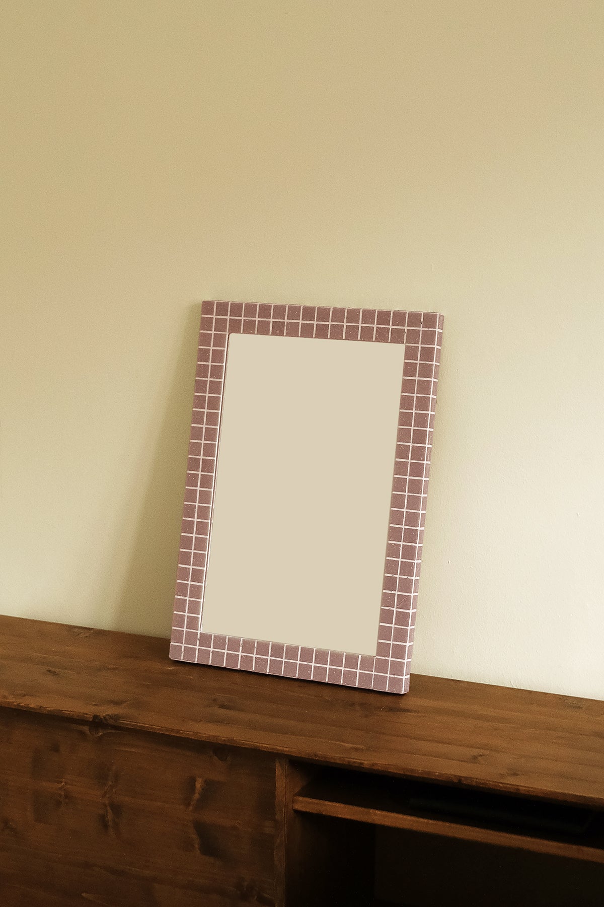 Pool wall mirror - grape